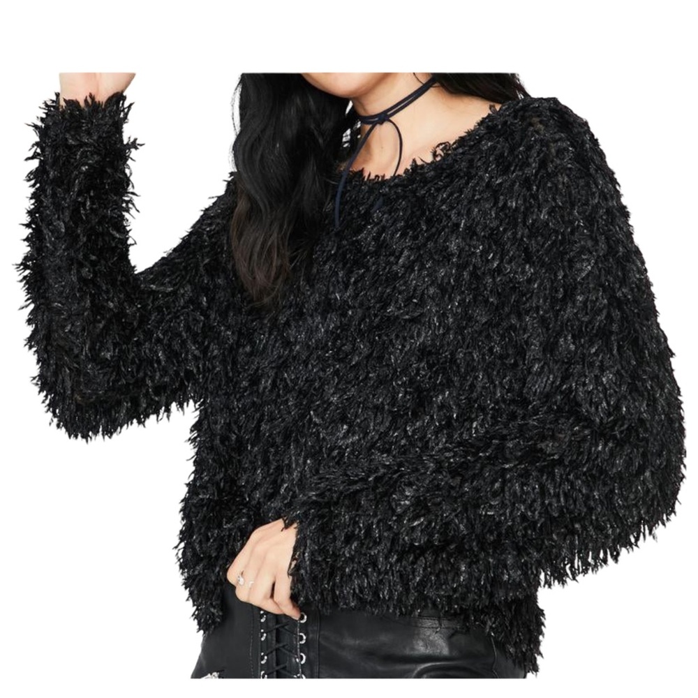 Love Riche Fuzzy Sweater - Picture 4 of 7